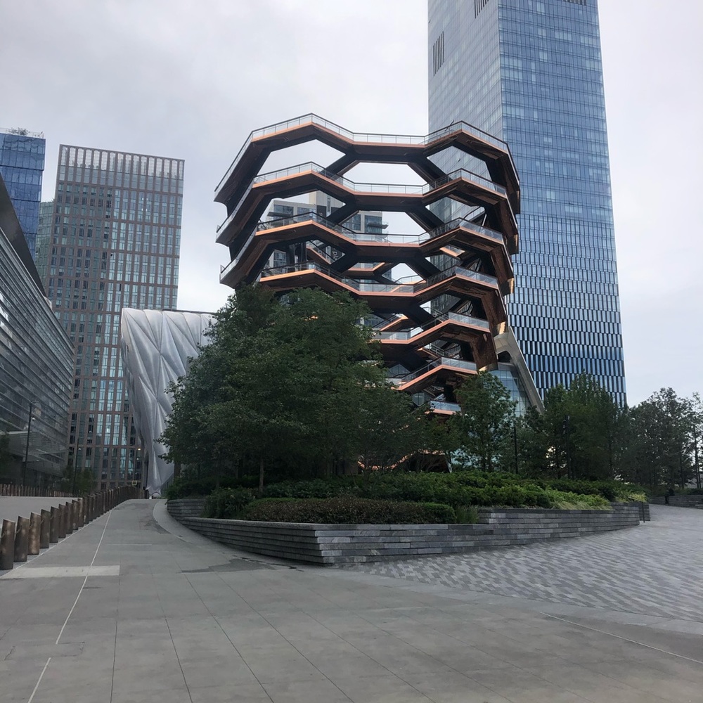 Meet your Posher, Monica